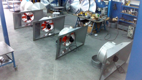 Ventilacion aspiracion dínamica en nave Industrial