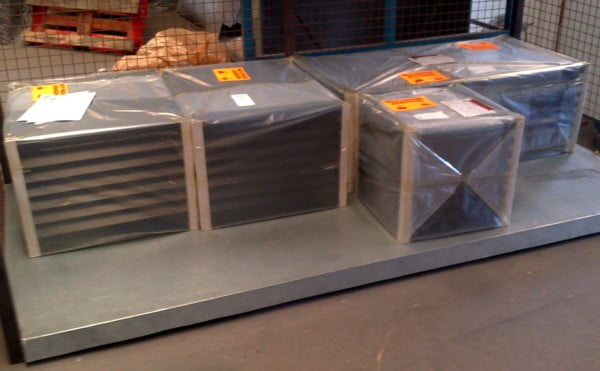 Embalaje sombreros de chimenea