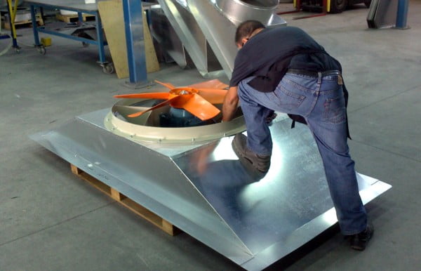 <!--:es-->Extractor de Cubierta de 10 CV.<!--:-->