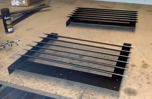 Fase fabricación sombrerete para chimenea