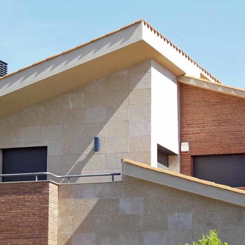 Instalaciones de remates de chimenea realizadas por ATOSDIN SL