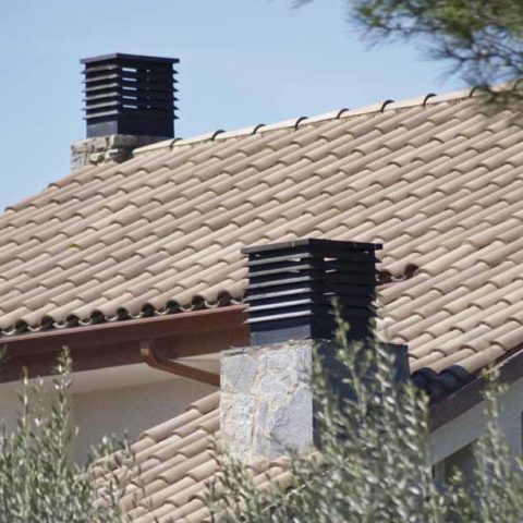 Instalaciones de remates de chimenea realizadas por ATOSDIN SL